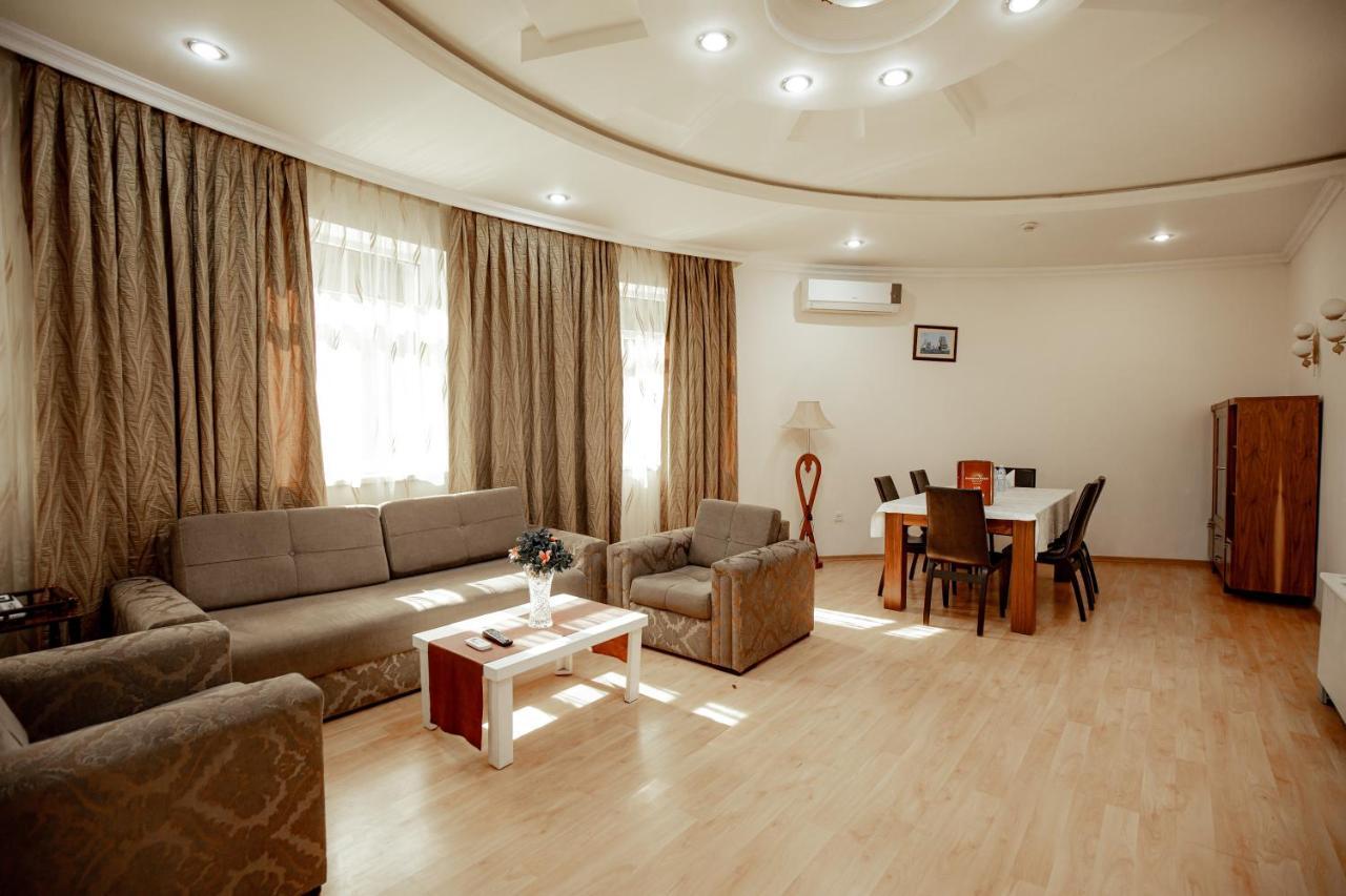 Отель Panorama Villa Lux Баку Экстерьер фото