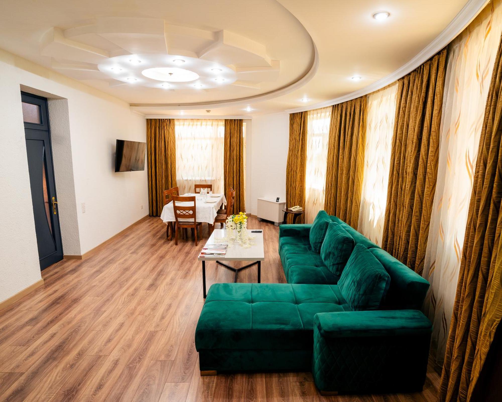 Отель Panorama Villa Lux Баку Экстерьер фото